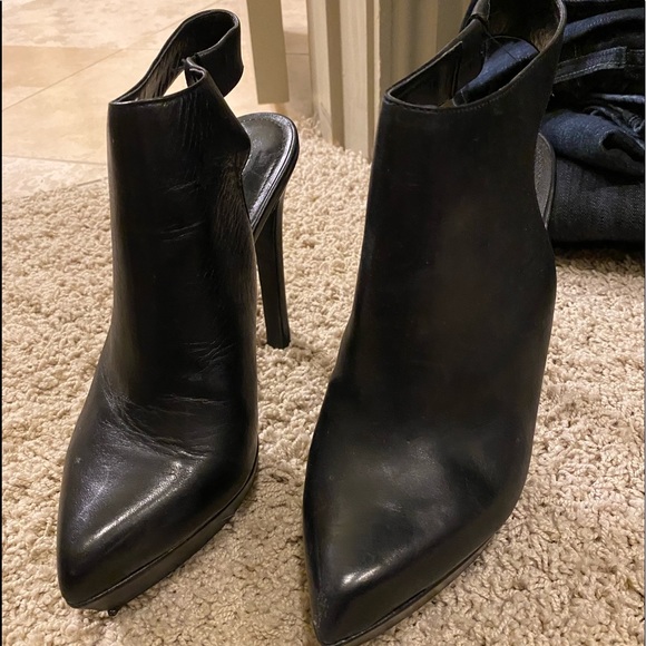 BCBG Generation  Booties black size 9.5 - Picture 1 of 4